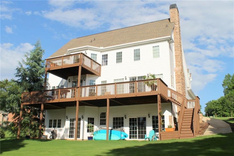 Property image 3 at 340 Green Hill Drive, Anderson, SC 29621