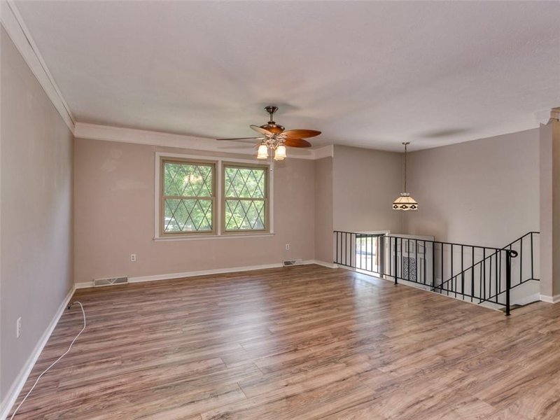 Property image 5 at 335 Burns Avenue, Easley, SC 29640