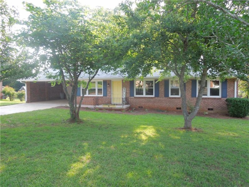 Property image 3 at 1209 Fairhaven Drive, Anderson, SC 29626