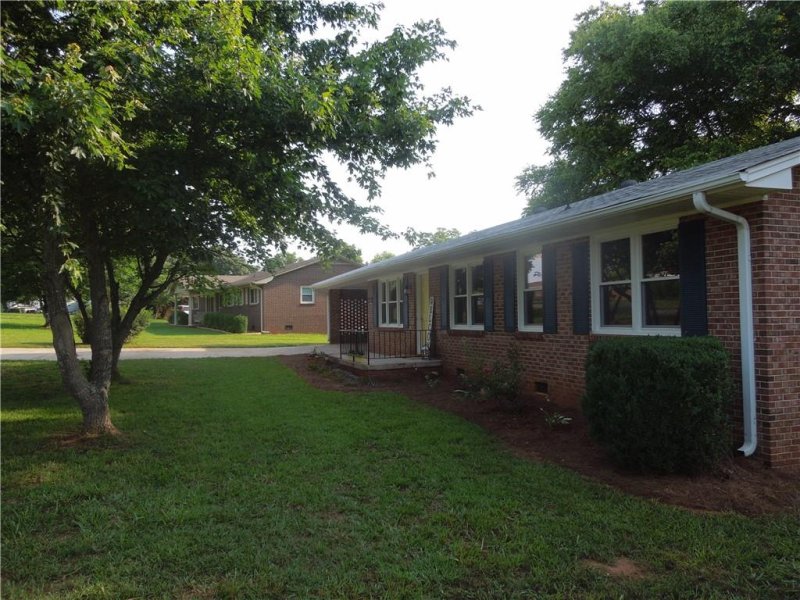 Property image 5 at 1209 Fairhaven Drive, Anderson, SC 29626