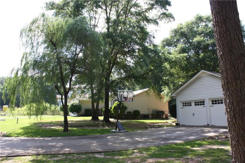 Property image 5 at 105 Willow Court, Anderson, SC 29621