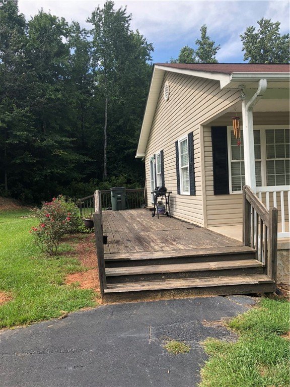 Property image 5 at 409 Pawnee Drive, Walhalla, SC 29691