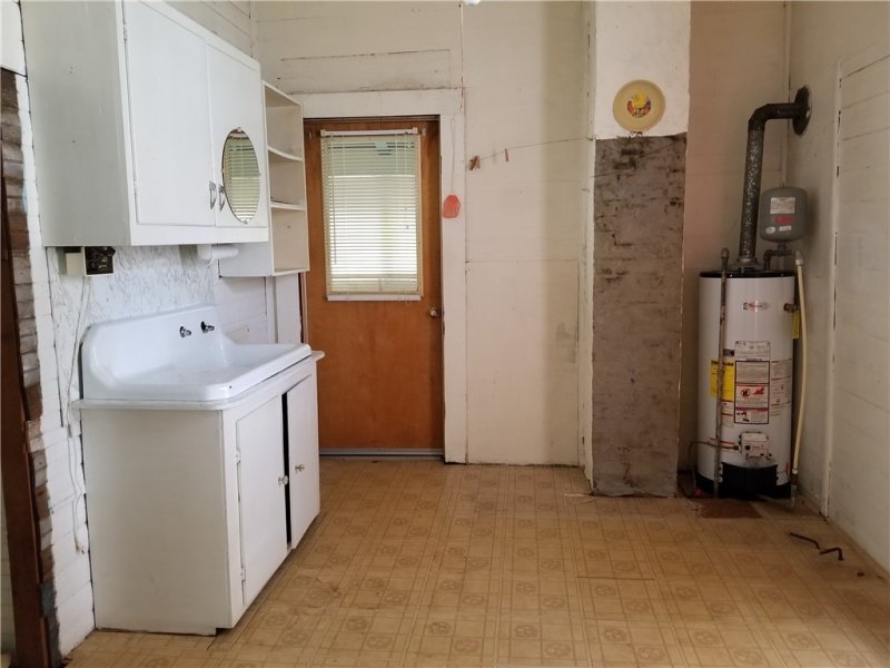 Property image 4 at 406 Townville Street, Seneca, SC 29678