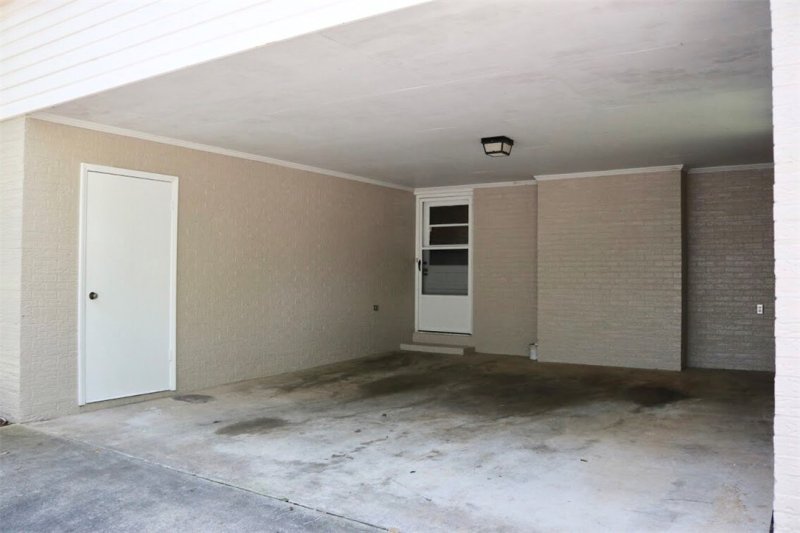 Property image 3 at 111 Cloverdale Drive, Anderson, SC 29626