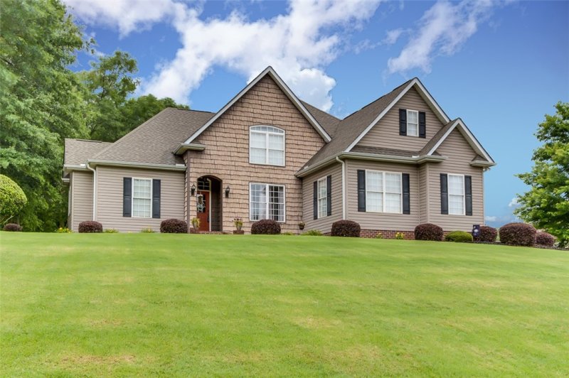 Property image 2 at 103 Equestrian Trail, Easley, SC 29642