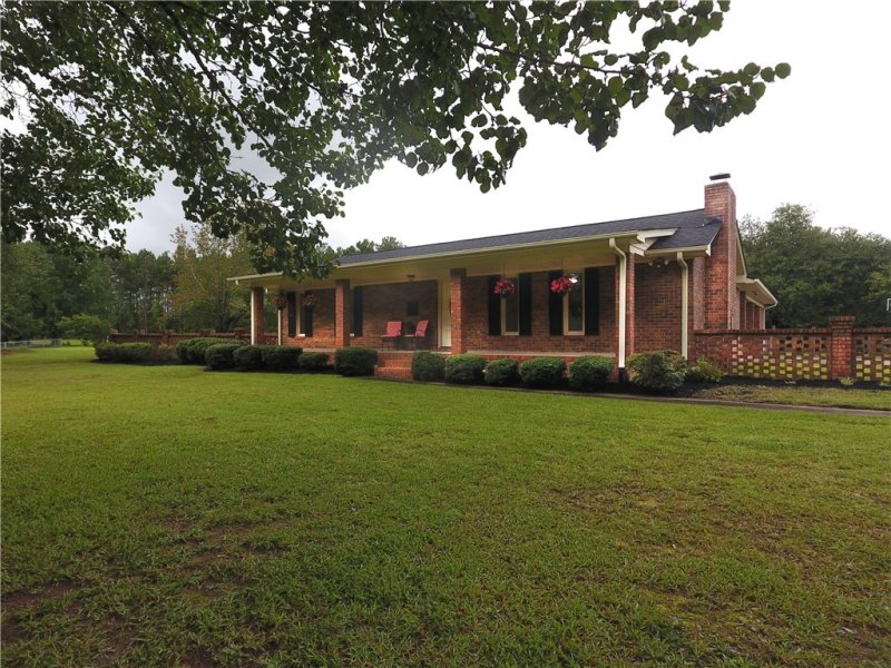 Property image 2 at 448 Tillotson Road, Anderson, SC 29621
