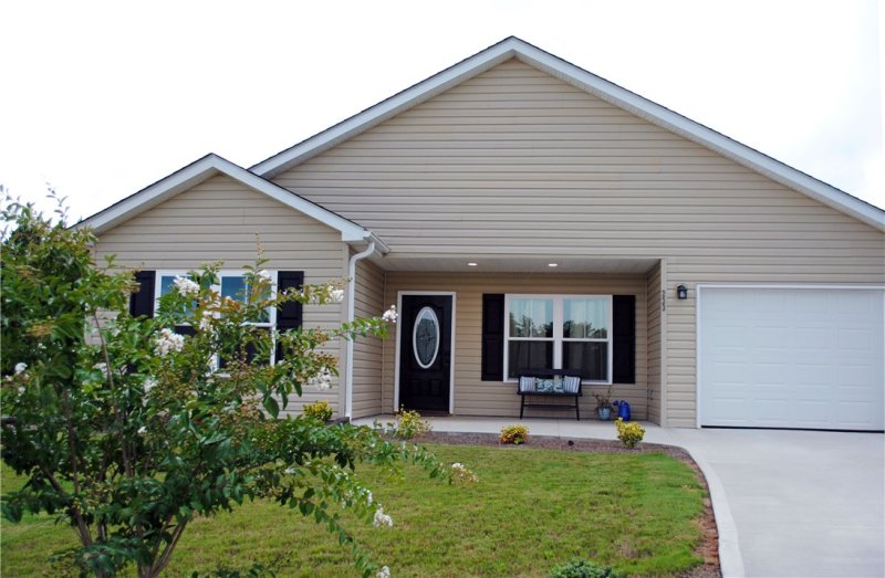 Property image 2 at 233 Maple Grove Road, Seneca, SC 29678