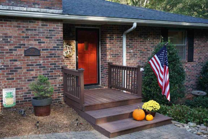 Property image 4 at 505 Issaqueena Trail, Clemson, SC 29631