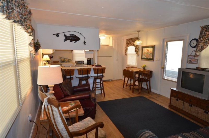 Property image 4 at 720 Dogwood Lane, Townville, SC 29689