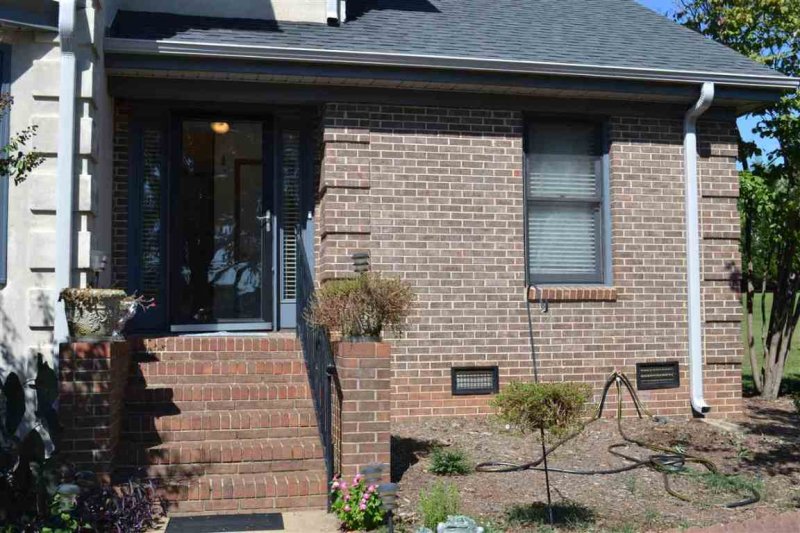 Property image 3 at 1007 Cobbs Glen Drive, Anderson, SC 29621