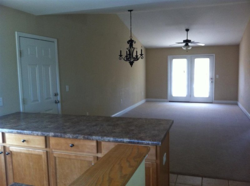 Property image 4 at 224 Tamarack Drive, Seneca, SC 29678