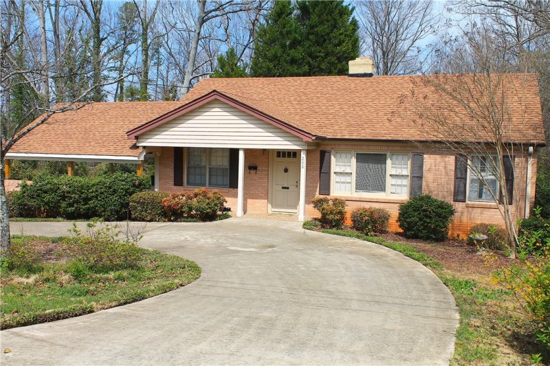 260 Riggs Drive