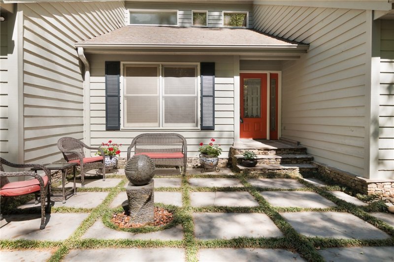 Property image 3 at 233 Kings Way, Clemson, SC 29631