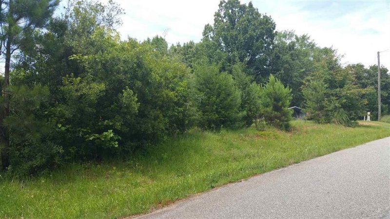 Property image 2 at 122 Green Valley Circle, Starr, SC 29684