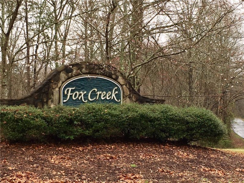 120 Equestrian Trail