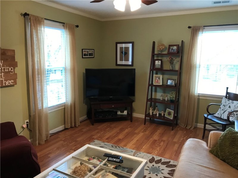 Property image 3 at 140 Evergreen Drive, Central, SC 29630