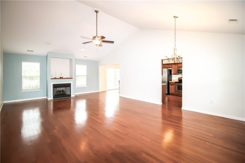 Property image 4 at 305 Windy Knoll Court, Westminster, SC 29693