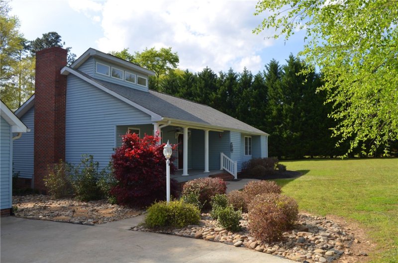 Property image 5 at 1404 Honey Creek Road, Anderson, SC 29621