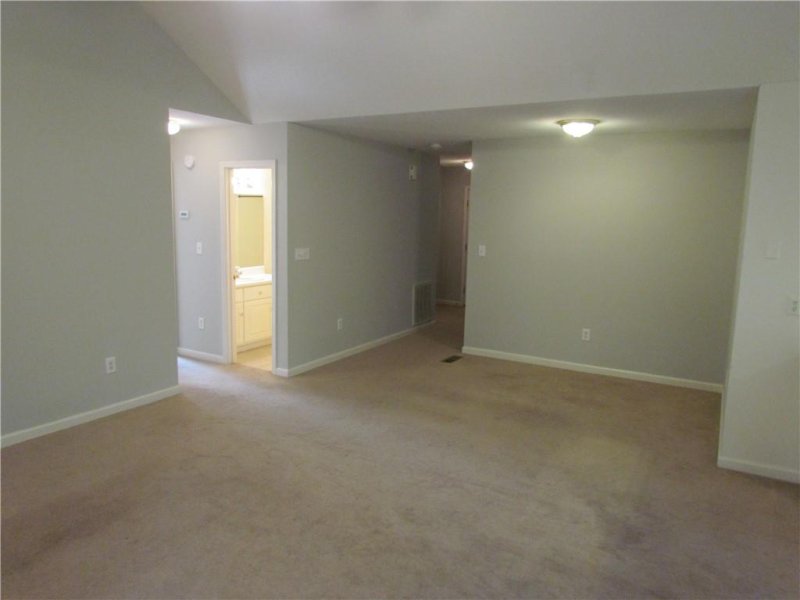 Property image 5 at 13 Woodbridge Circle, Anderson, SC 29621