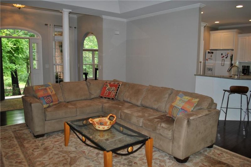 Property image 4 at 102 oak crest Circle, Seneca, SC 29672