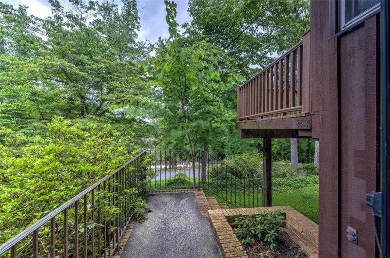 Property image 5 at 423 Pin Du Lac Drive, Central, SC 29630