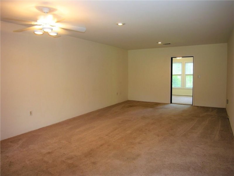 Property image 3 at 302 Downs Boulevard, Clemson, SC 29631