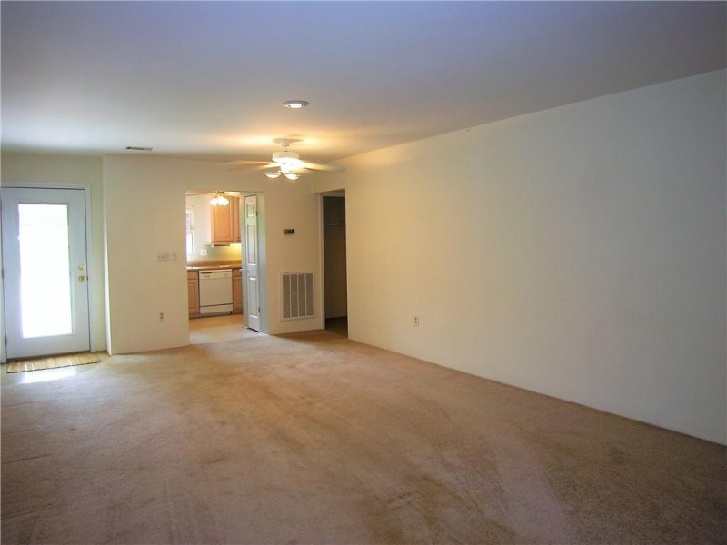 Property image 5 at 302 Downs Boulevard, Clemson, SC 29631