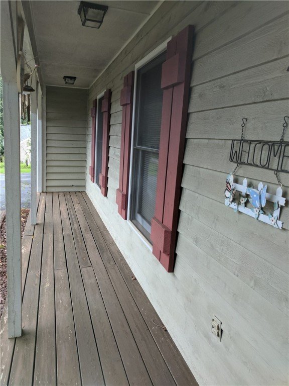 Property image 2 at 4014 Creekside Drive, Seneca, SC 29672