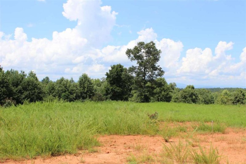 Property image 3 at 312 Meadowlark Lane, Seneca, SC 29672