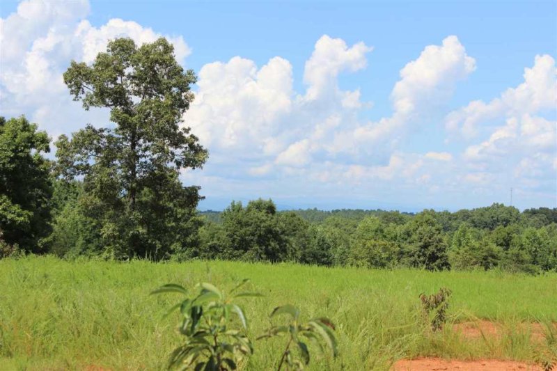 Property image 5 at 312 Meadowlark Lane, Seneca, SC 29672