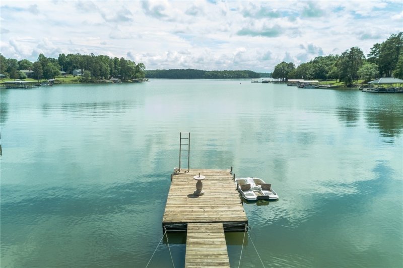 Property image 4 at 126 Cove Drive, Fair Play, SC 29643