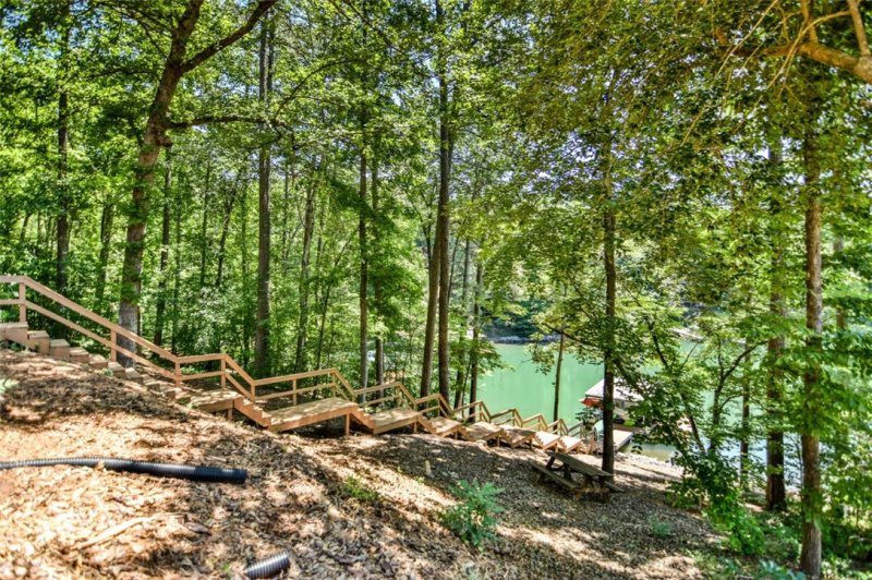 Property image 5 at 105 Poplar Pointe, Sunset, SC 29685