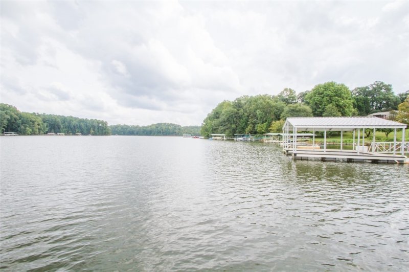 Property image 4 at 310 Green Hill Drive, Anderson, SC 29621