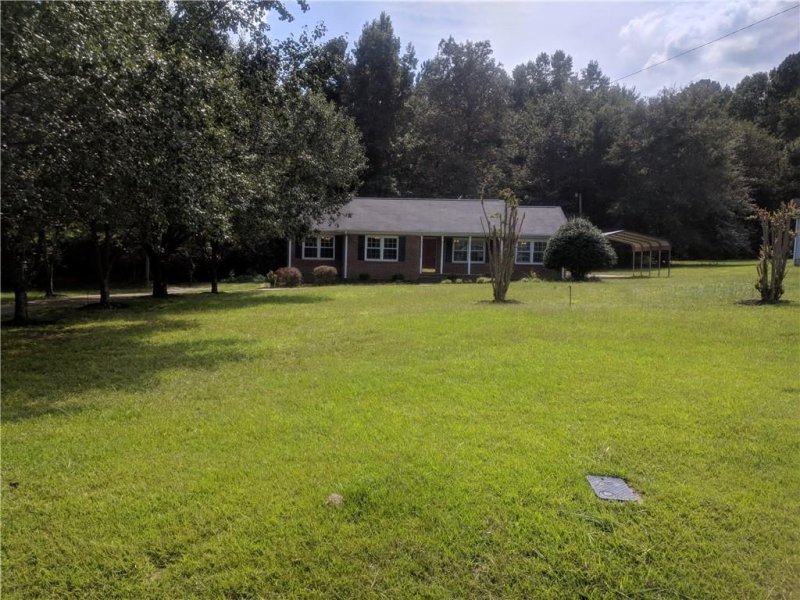 Property image 3 at 228 Redwood Drive, Easley, SC 29642