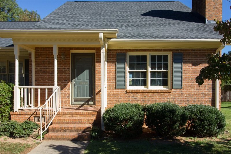 Property image 2 at 2006 Cardinal Park Drive, Anderson, SC 29621