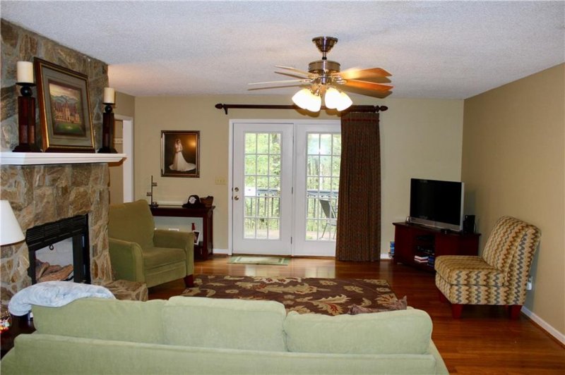 Property image 5 at 938 Crestview Drive, Seneca, SC 29678