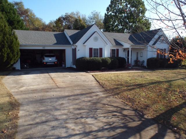 Property image 3 at 326 Weeping Willow Drive, Seneca, SC 29672