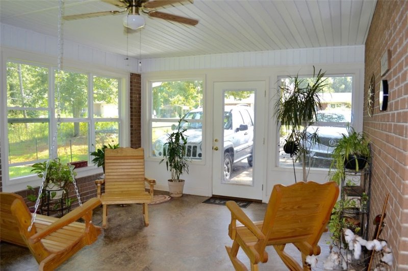 Property image 3 at 110 & 112 Country Side Circle, Westminster, SC 29693