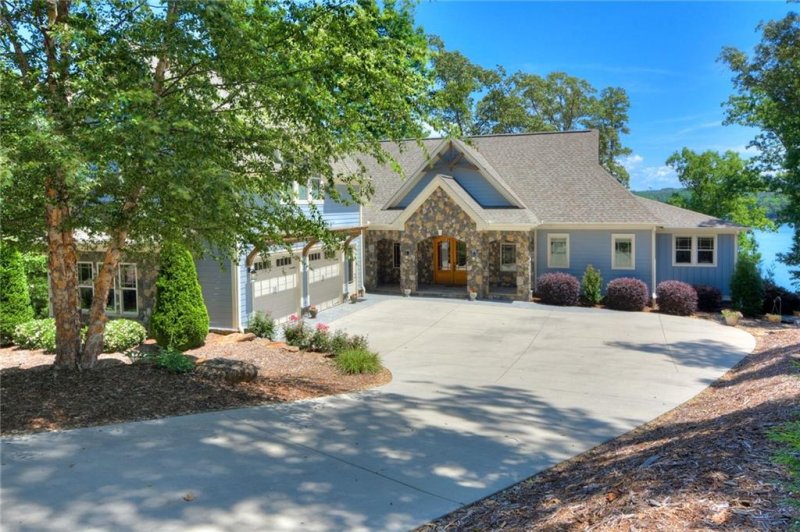 223 Talons Ridge Road