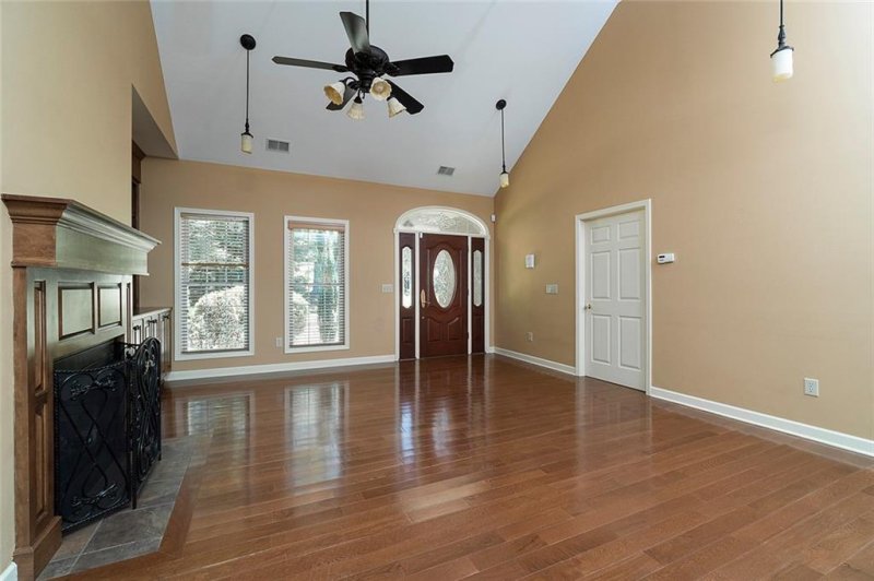 Property image 5 at 109 Oak Crest Circle, Seneca, SC 29672