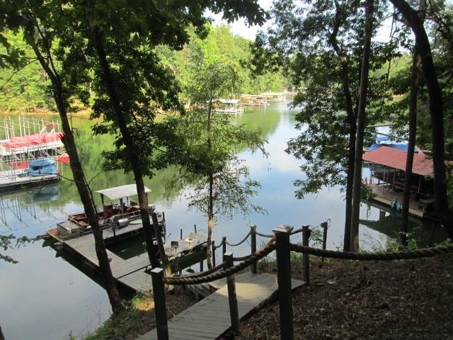 Property image 3 at 152 Lakehill Drive, Fair Play, SC 29643