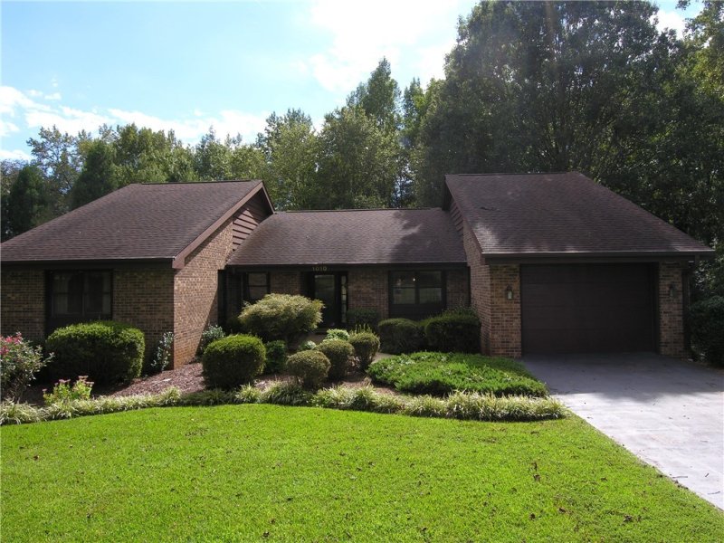 Property image 2 at 1010 Keystone Lane, Clemson, SC 29631