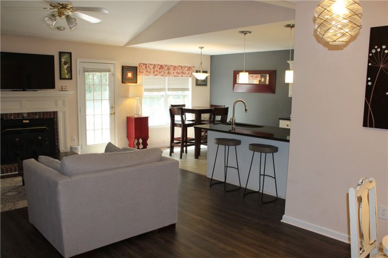 Property image 5 at 126 Woodbridge Court, Anderson, SC 29621