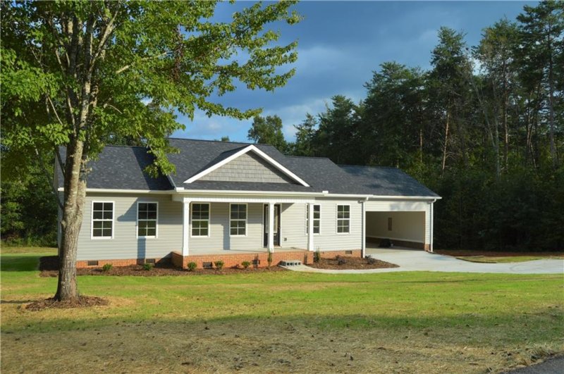 Property image 3 at 144 Hillside Circle, Easley, SC 29640