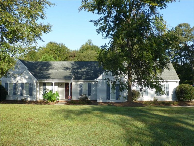 Property image 4 at 100 Carrie Leigh Lane, Pendleton, SC 29670