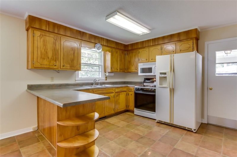 Property image 4 at 611 Tanglewood Drive, Seneca, SC 29672