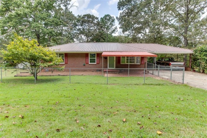 Property image 5 at 611 Tanglewood Drive, Seneca, SC 29672