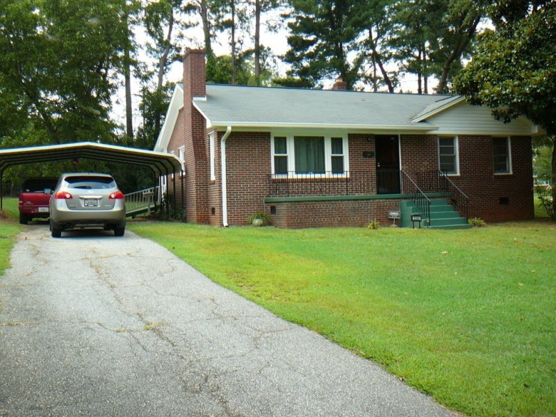 Property image 2 at 3206 Algonquin Avenue, Anderson, SC 29626