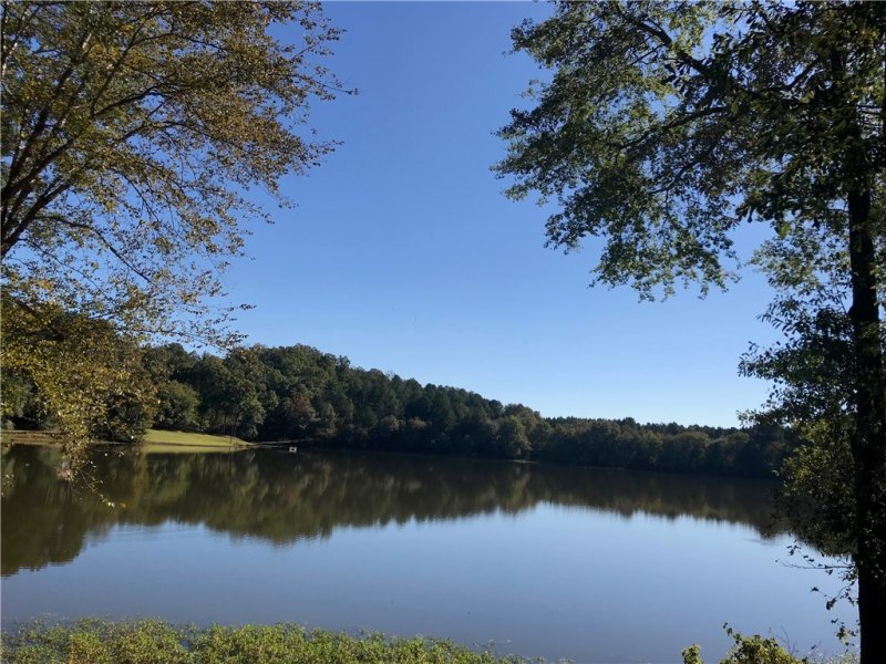 Property image 3 at 272 Hunters Trail, Walhalla, SC 29691