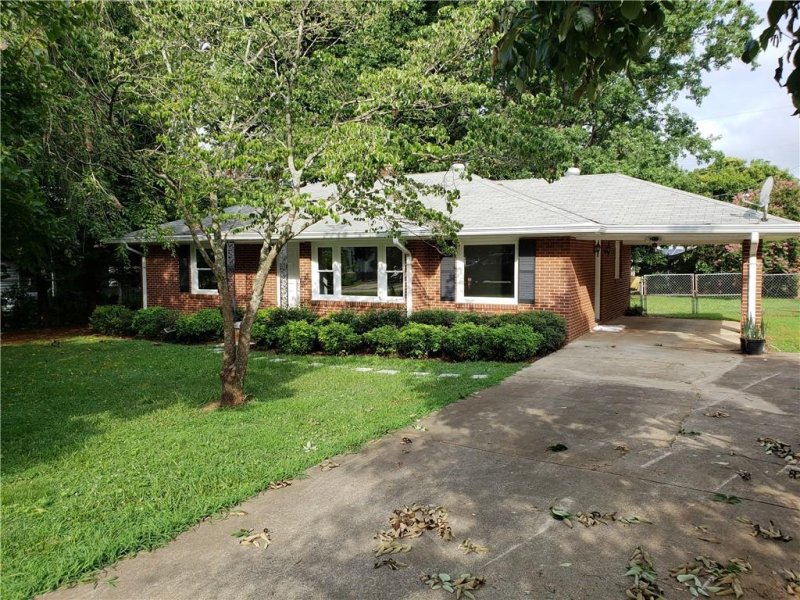 Property image 2 at 3204 Howland Drive, Anderson, SC 29626